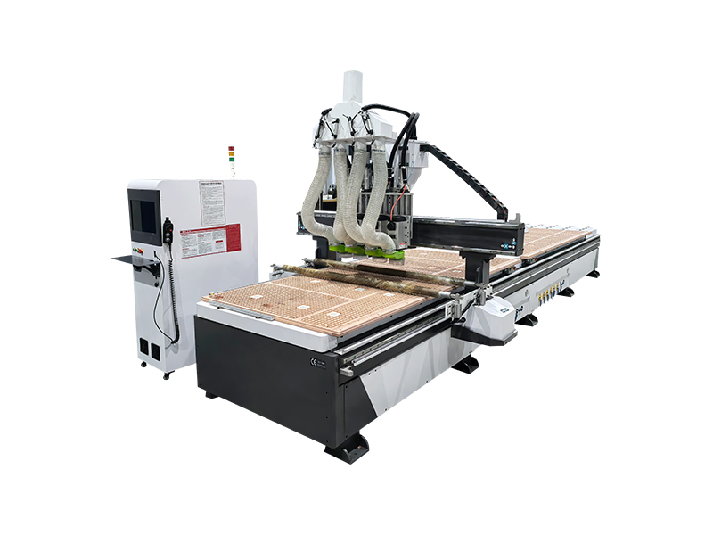 1330四工序雙工位數(shù)控開料機(jī) 1330四工序雙工位數(shù)控開料機(jī)